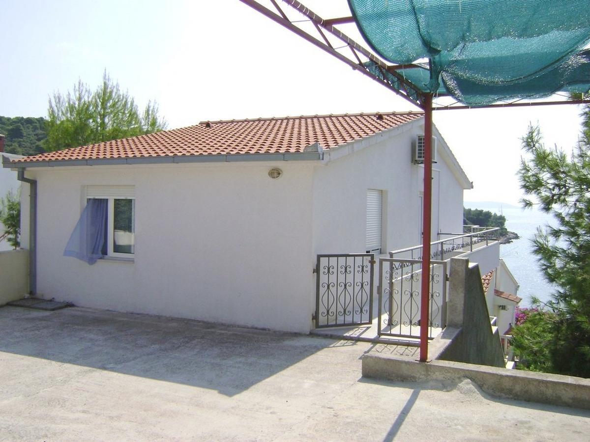 Apartments Zdenka Donji Okrug  Exterior foto